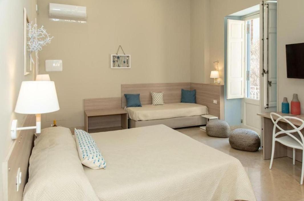 Le Mura - Charme Rooms Trapani Buitenkant foto