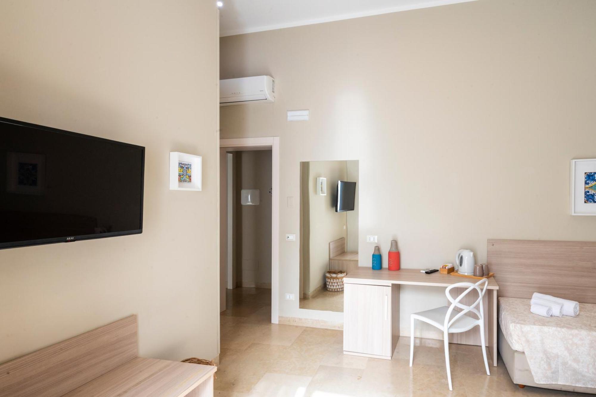 Le Mura - Charme Rooms Trapani Kamer foto